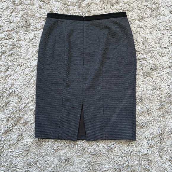Teenflo Pencil Skirt | Black and Grey Houndstooth Straight Skirt - Picture 6 of 9